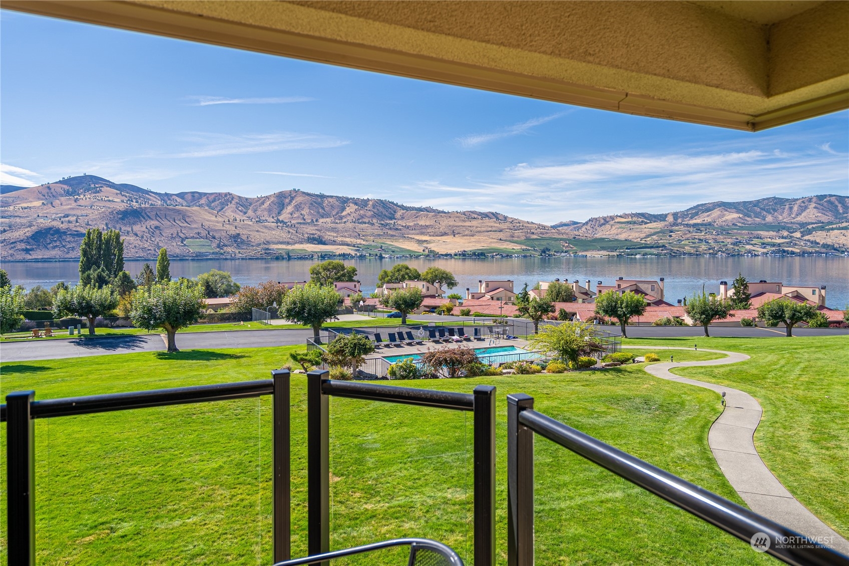 100 Lake Chelan Shores Dr Bldg 16 Drive 7&8 Property Photo 30