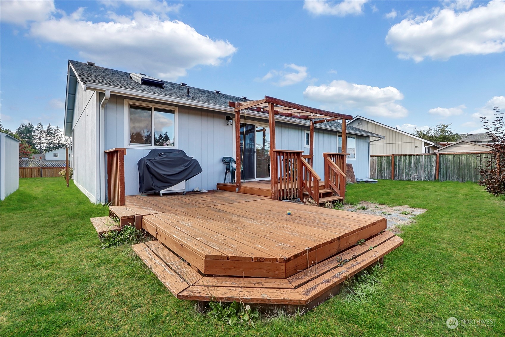 15736 95th Court Property Photo 5