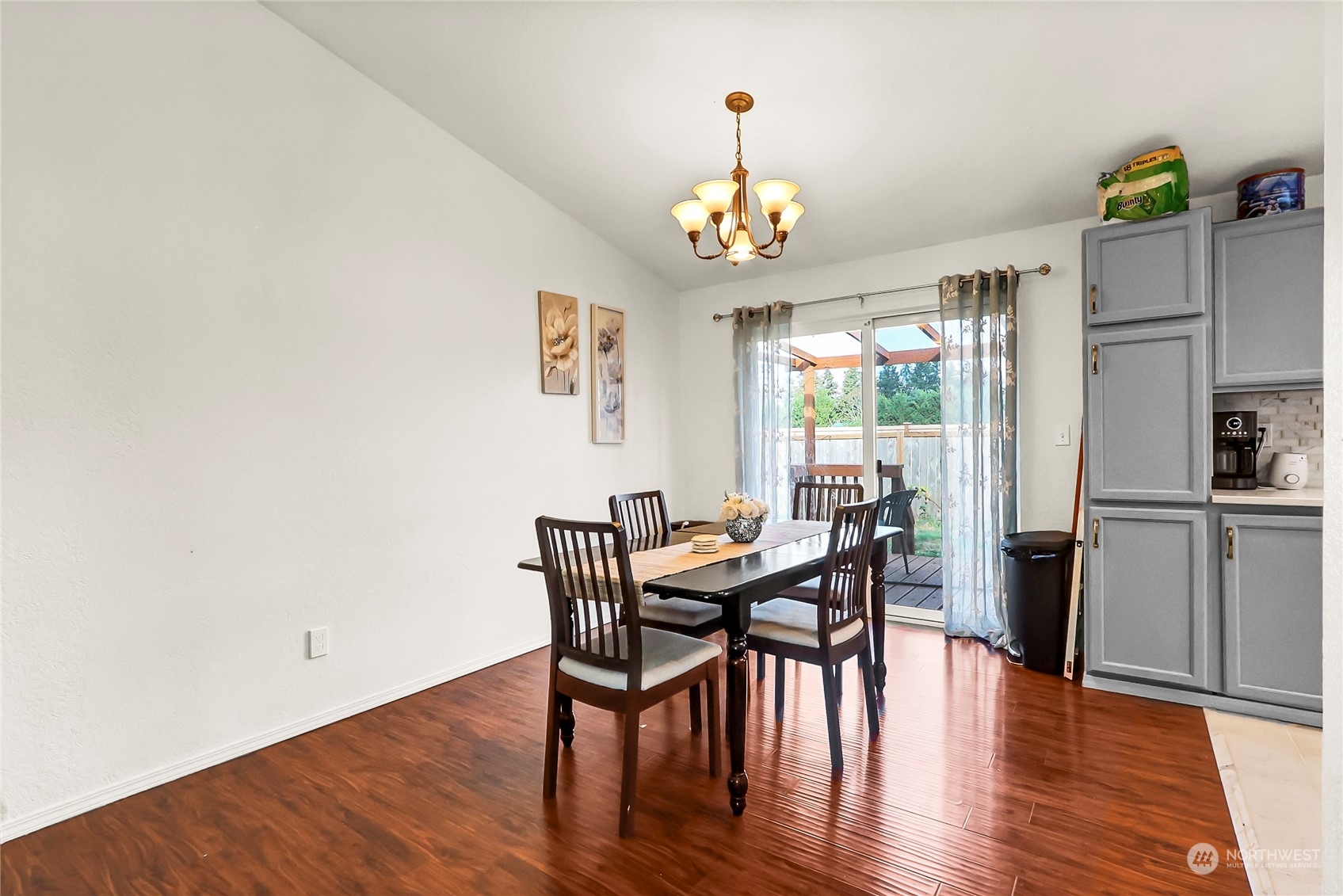 15736 95th Court Property Photo 13