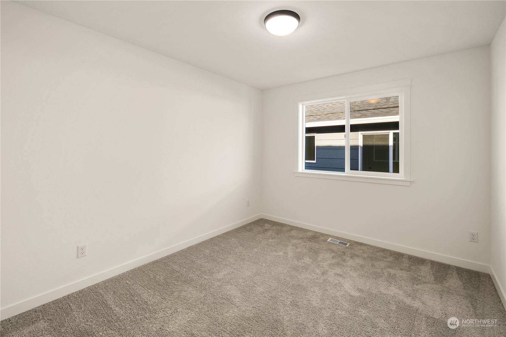 14021 Meridian Drive Property Photo 5