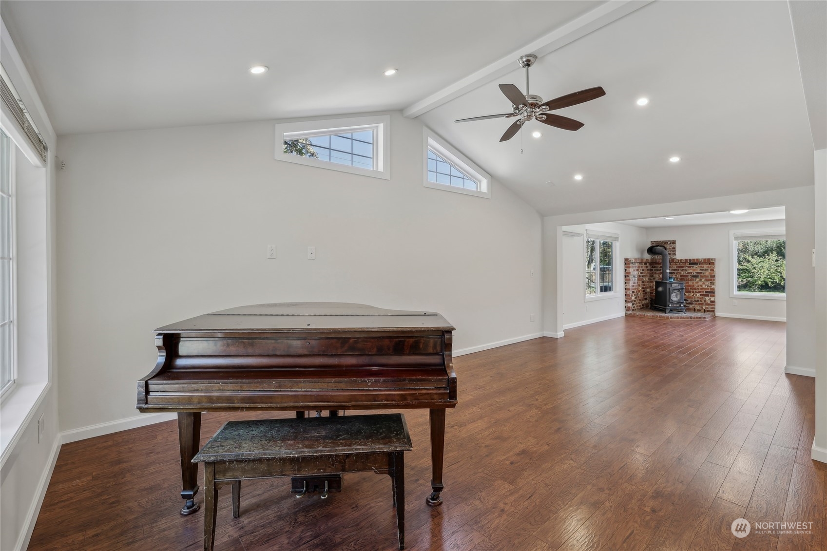 36004 50th Avenue Property Photo 6