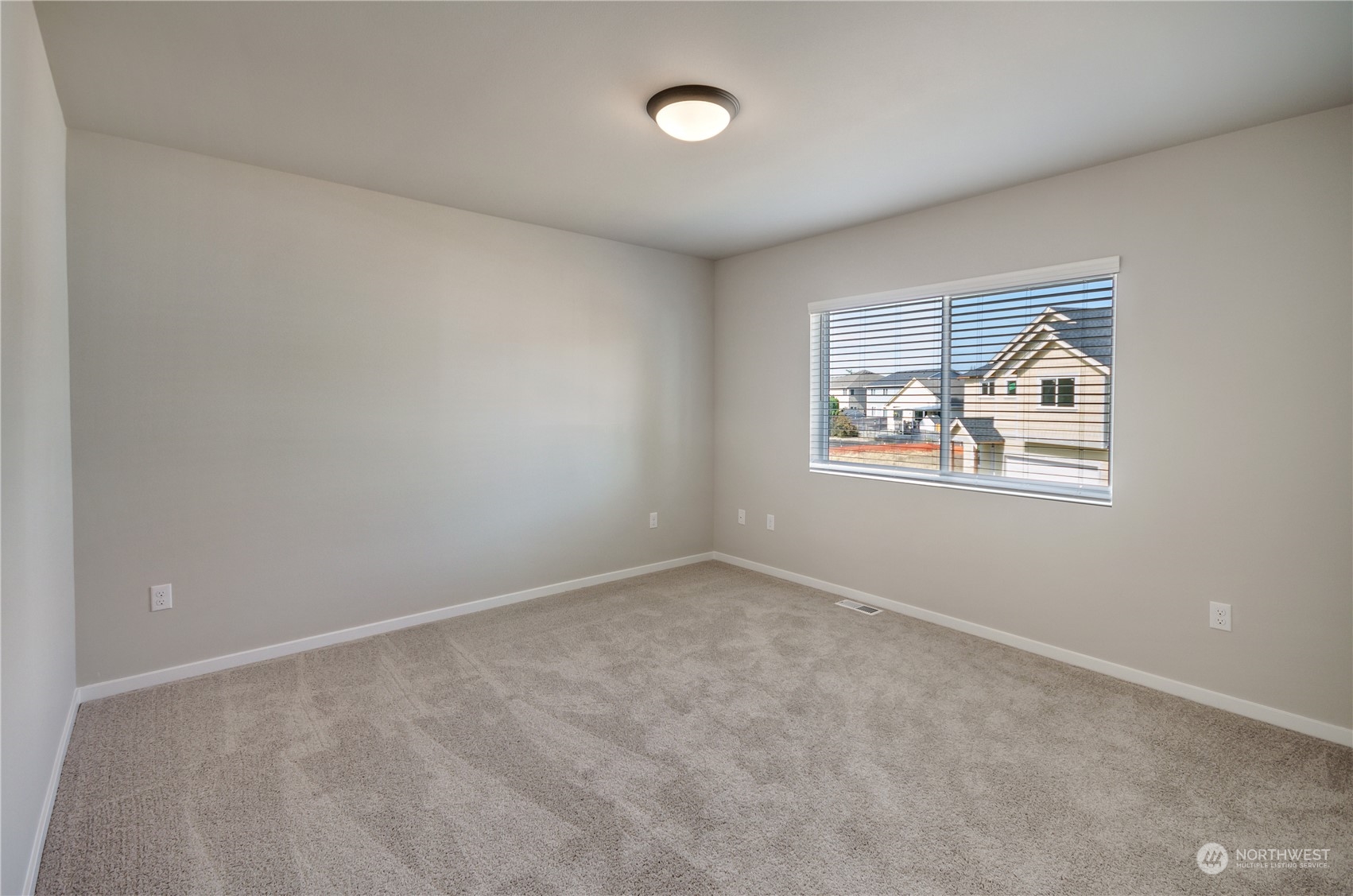 18212 35th Avenue Property Photo 17