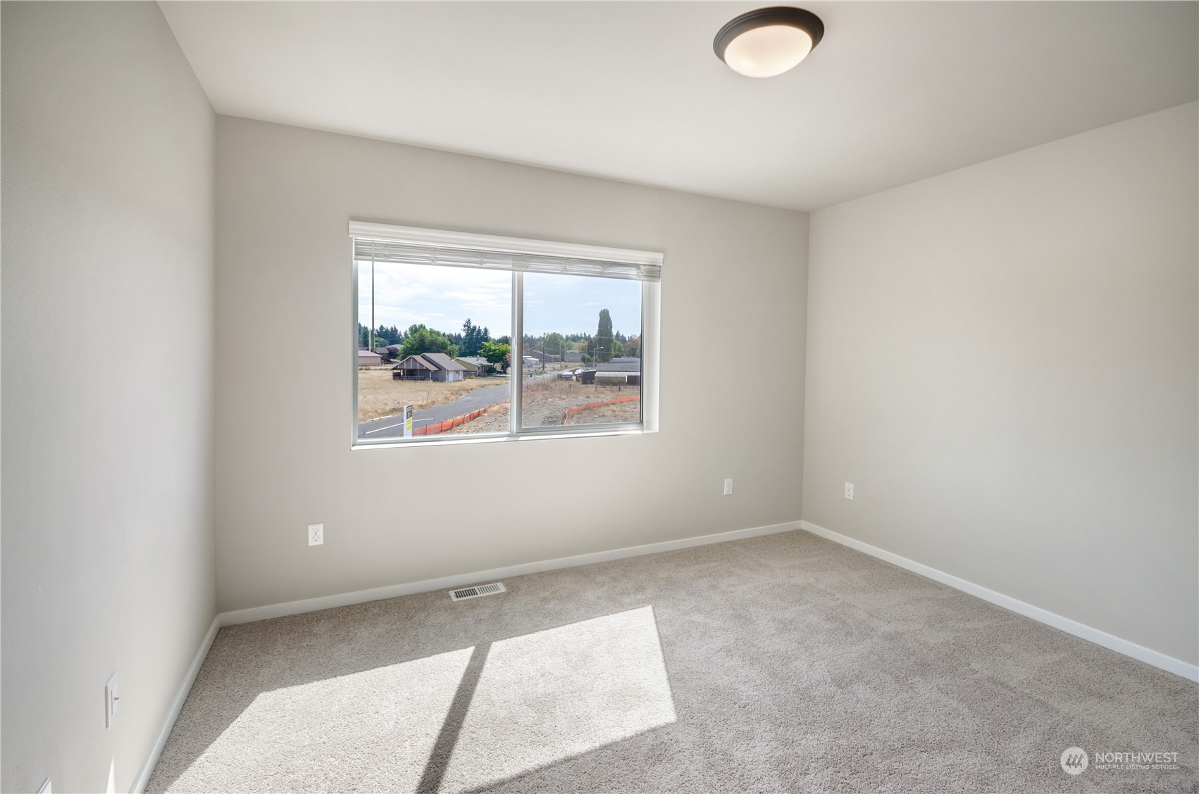 18212 35th Avenue Property Photo 27