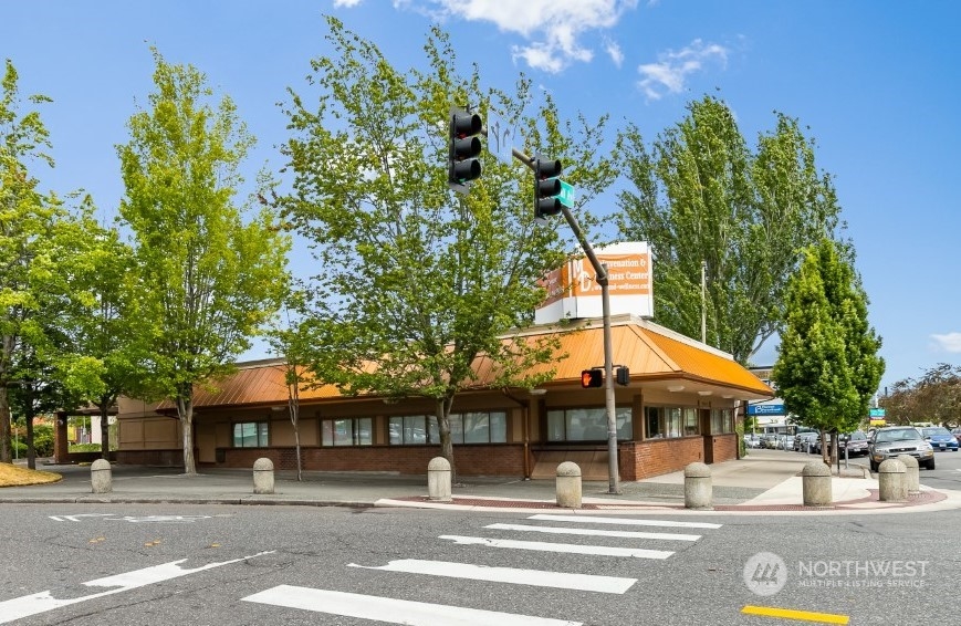 1501 Cornwall Avenue Property Photo 2