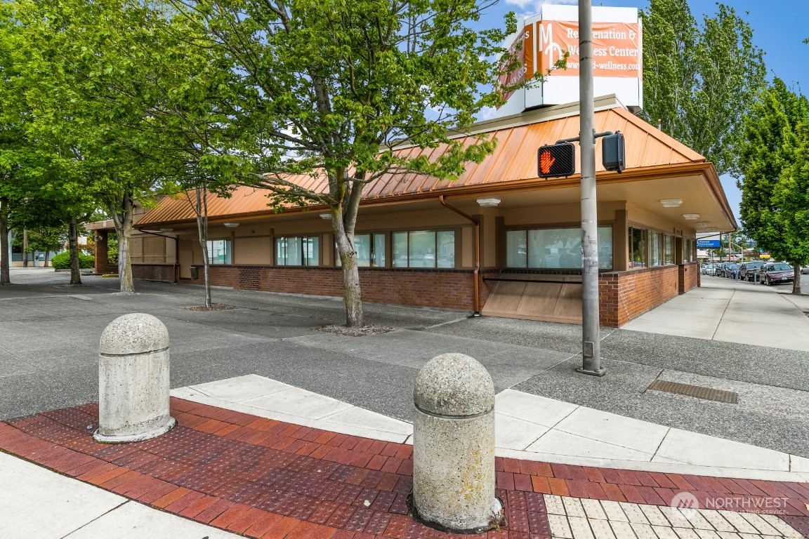 1501 Cornwall Avenue Property Photo 3