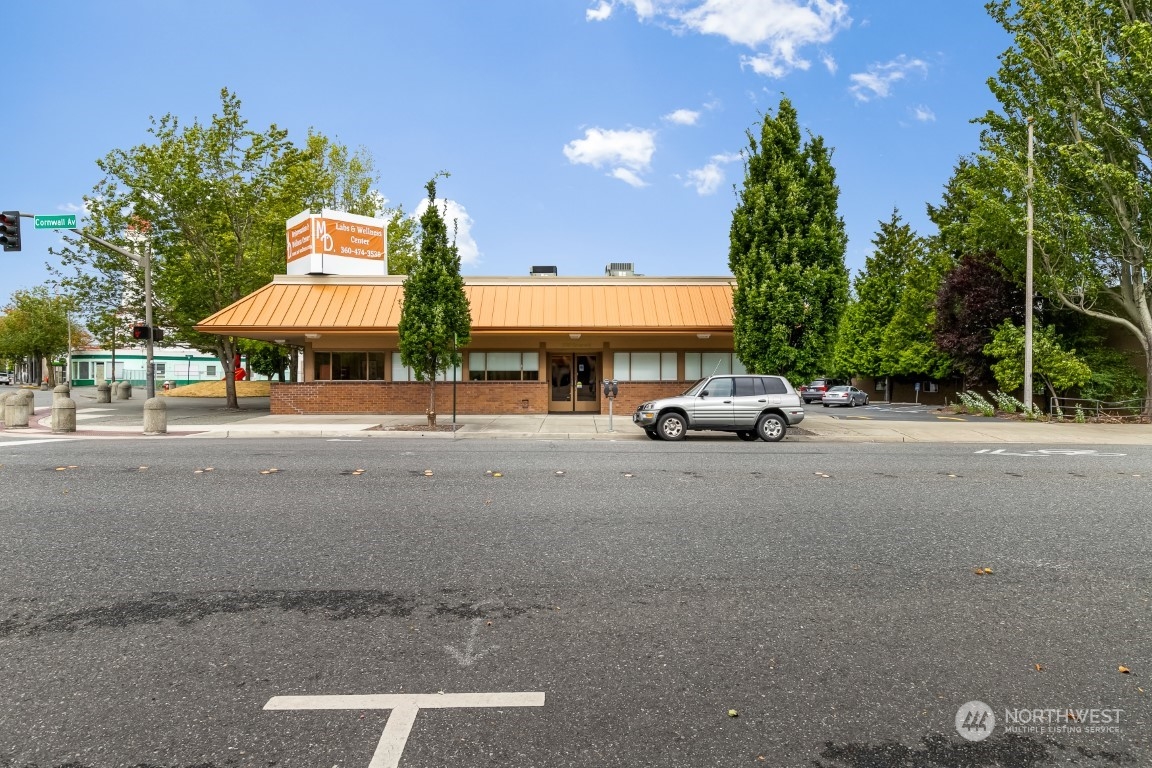 1501 Cornwall Avenue Property Photo 4