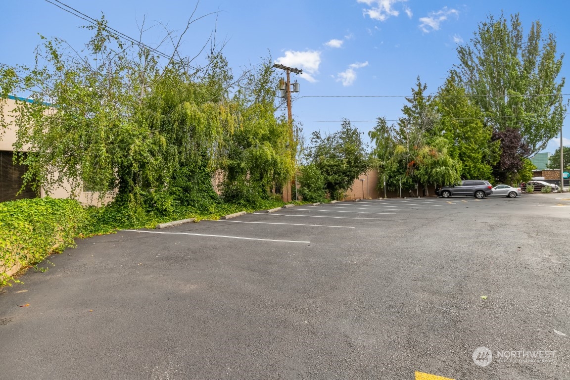 1501 Cornwall Avenue Property Photo 5