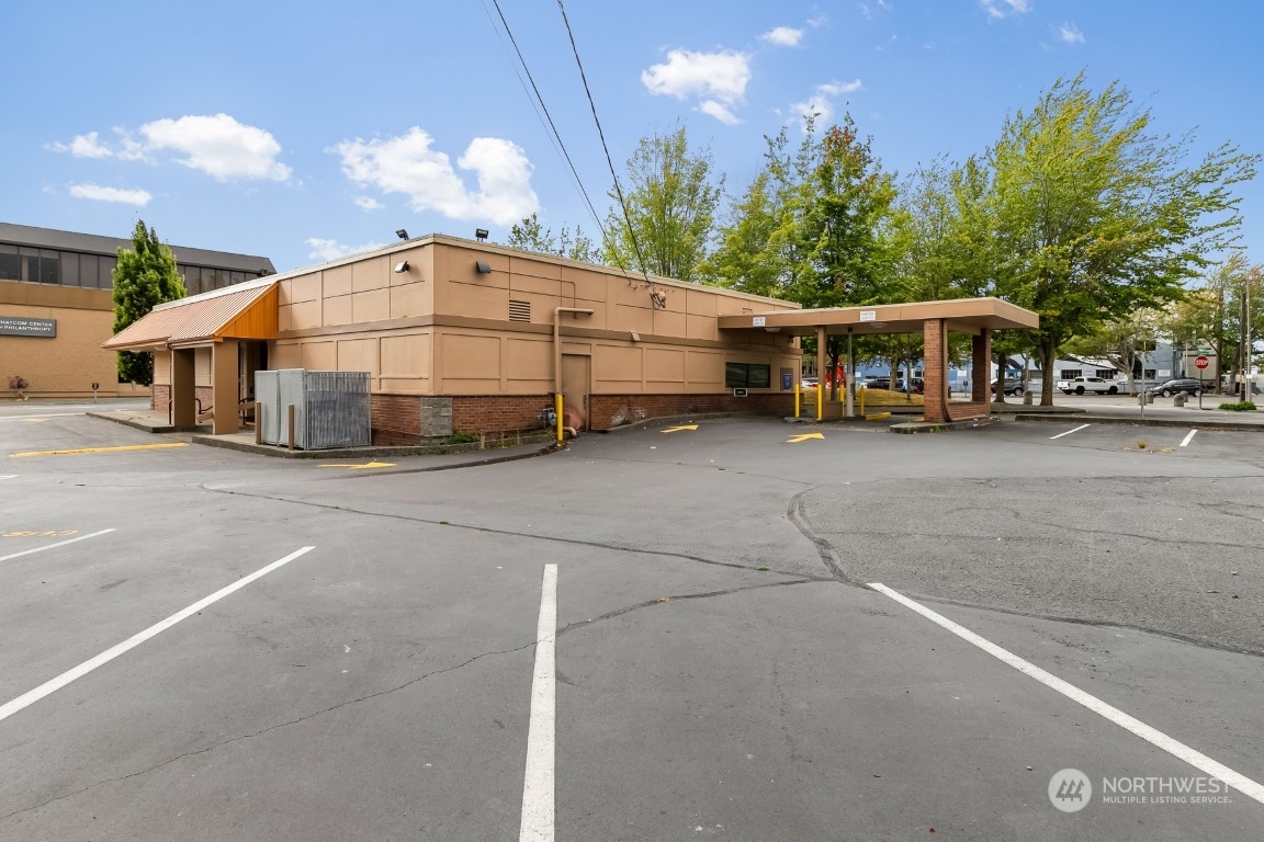 1501 Cornwall Avenue Property Photo 7