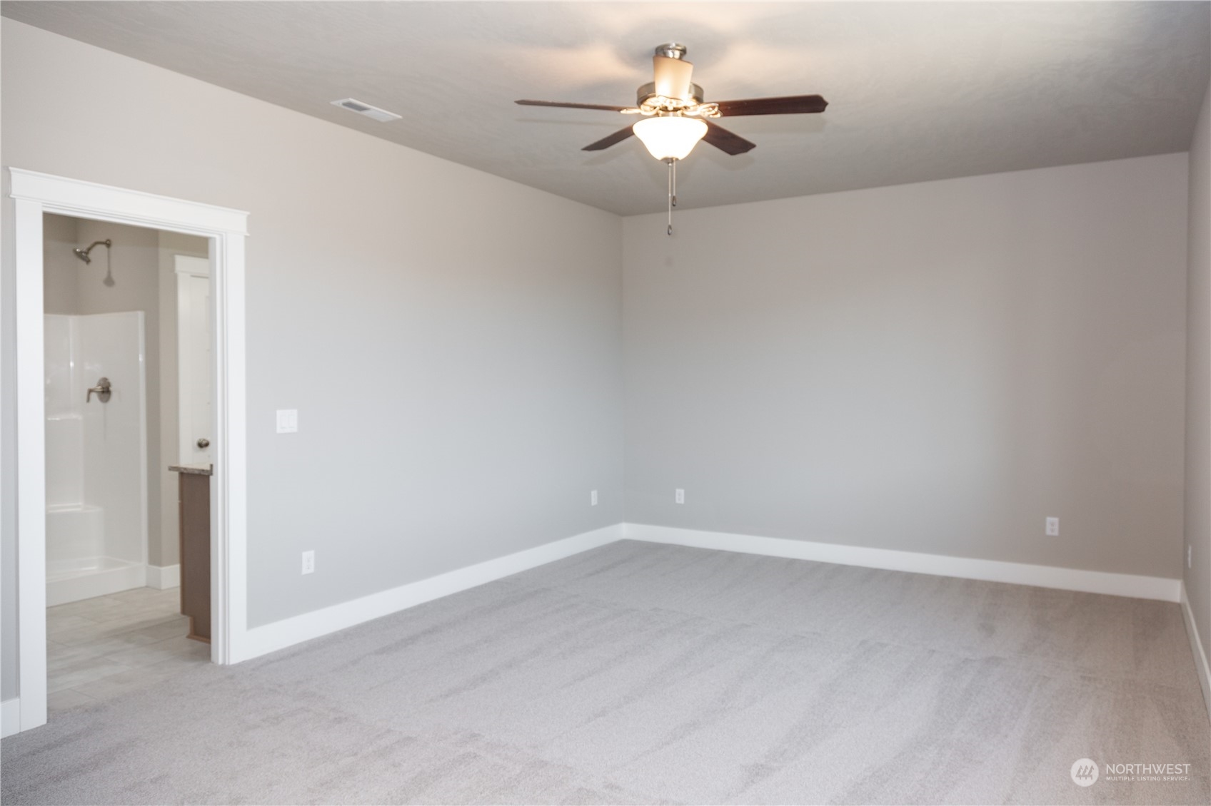 1107 E Cascade Street Property Photo 10