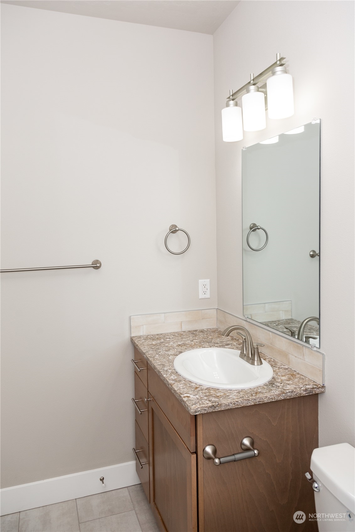 1107 E Cascade Street Property Photo 19
