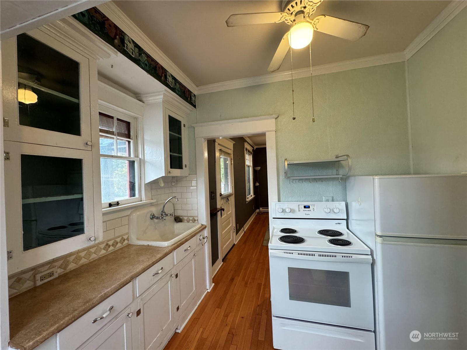 1011 14th Avenue Property Photo 11