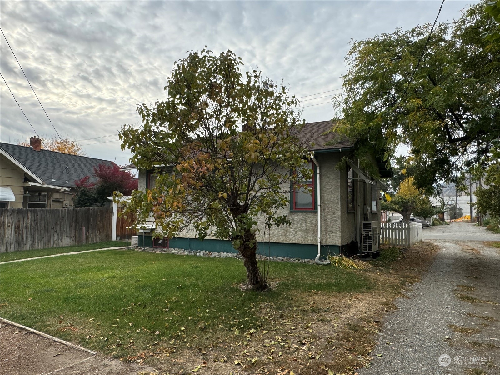 1011 14th Avenue Property Photo 22