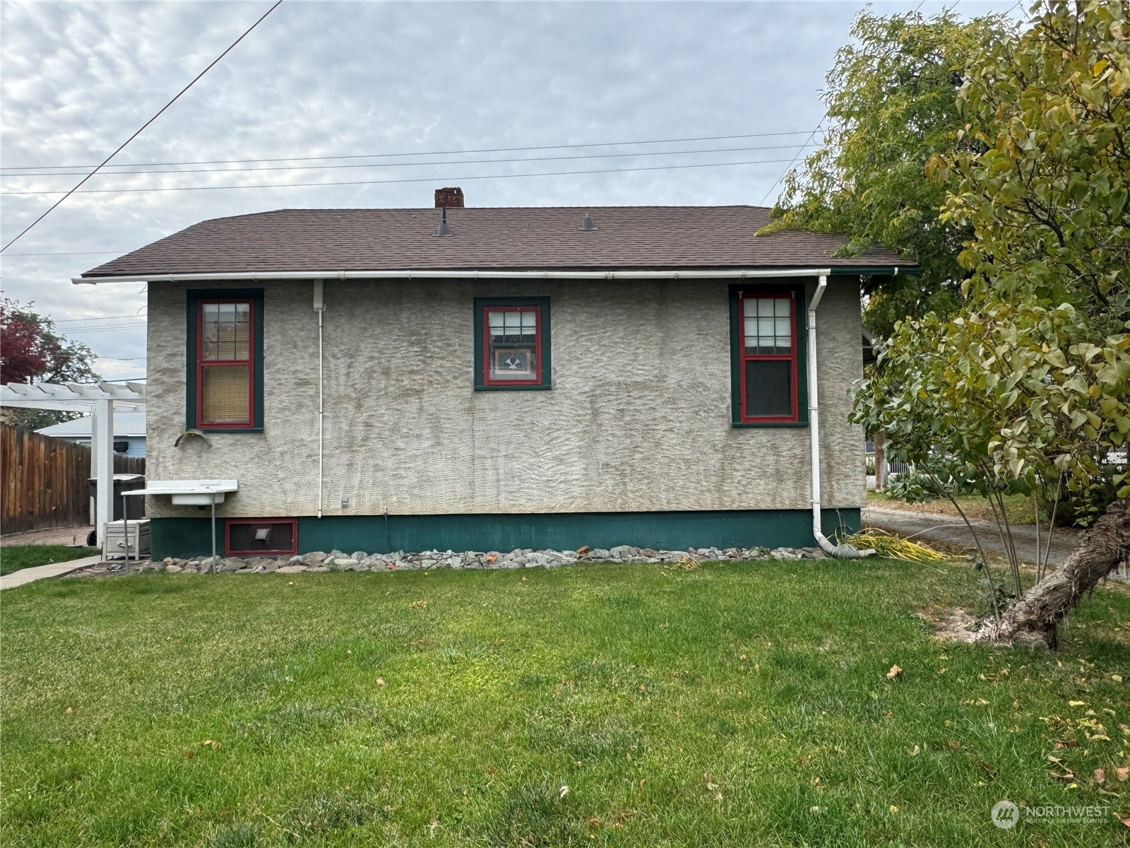1011 14th Avenue Property Photo 23