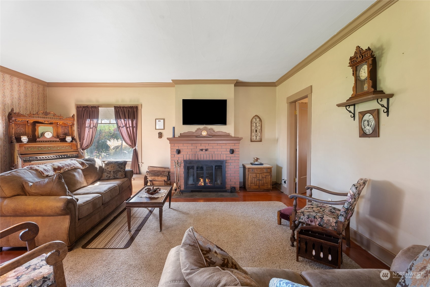 84768 Eastside Road Property Photo 6