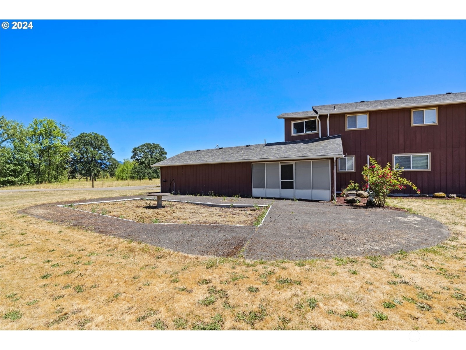 16515 Ne 58th Street Property Photo 23