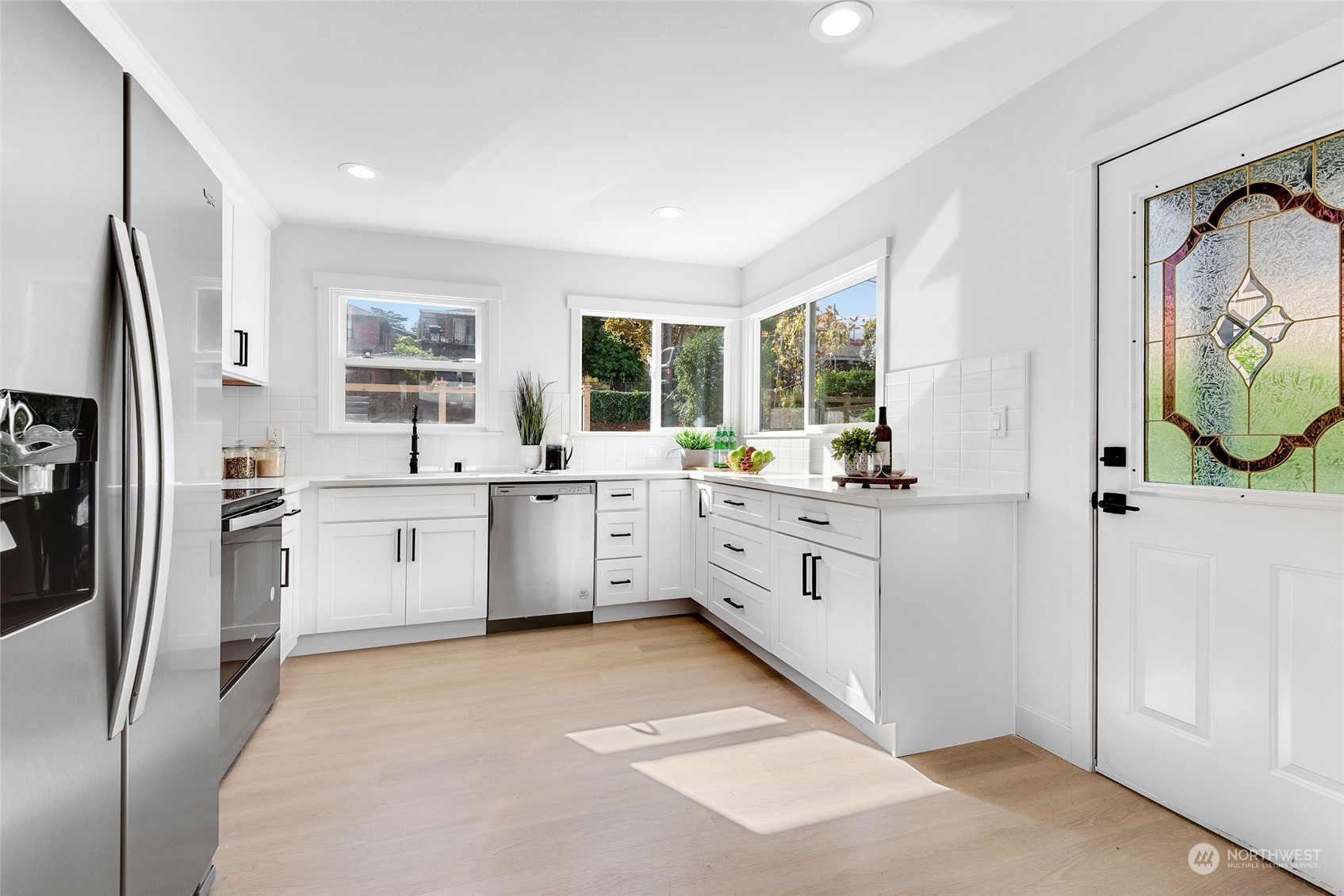 10917 Rainier Avenue Property Photo 13