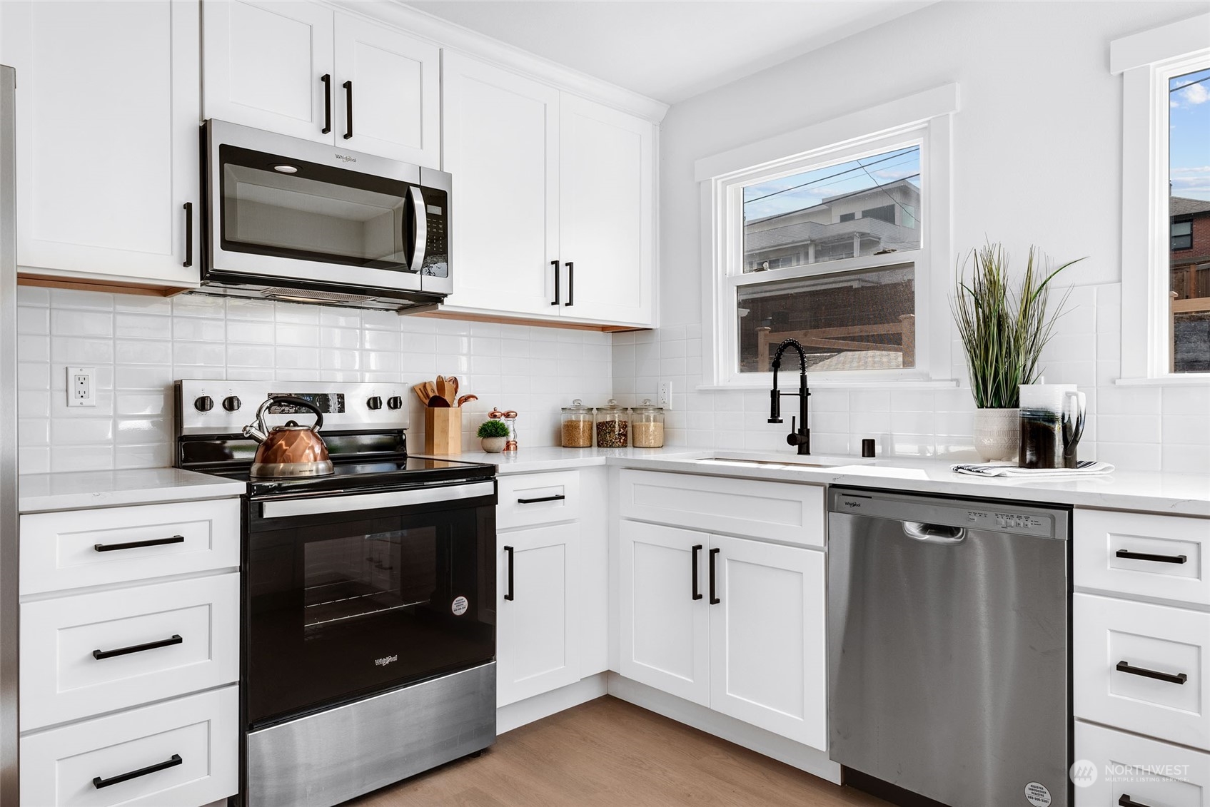 10917 Rainier Avenue Property Photo 15