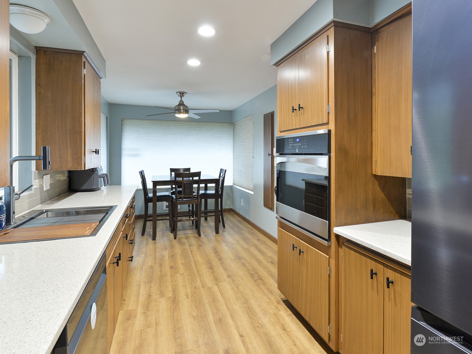 3105 Glacier Peak Avenue Property Photo 12