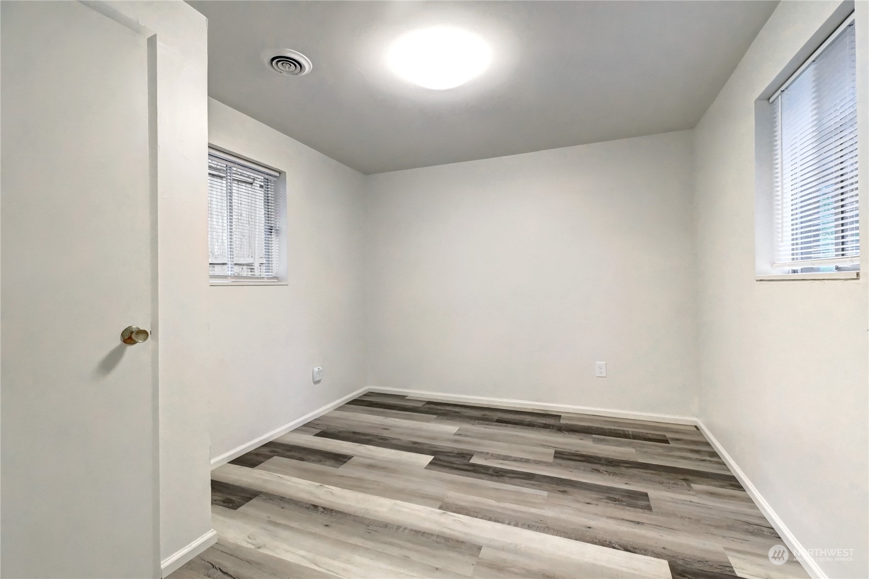 18222 30th Avenue Property Photo 20