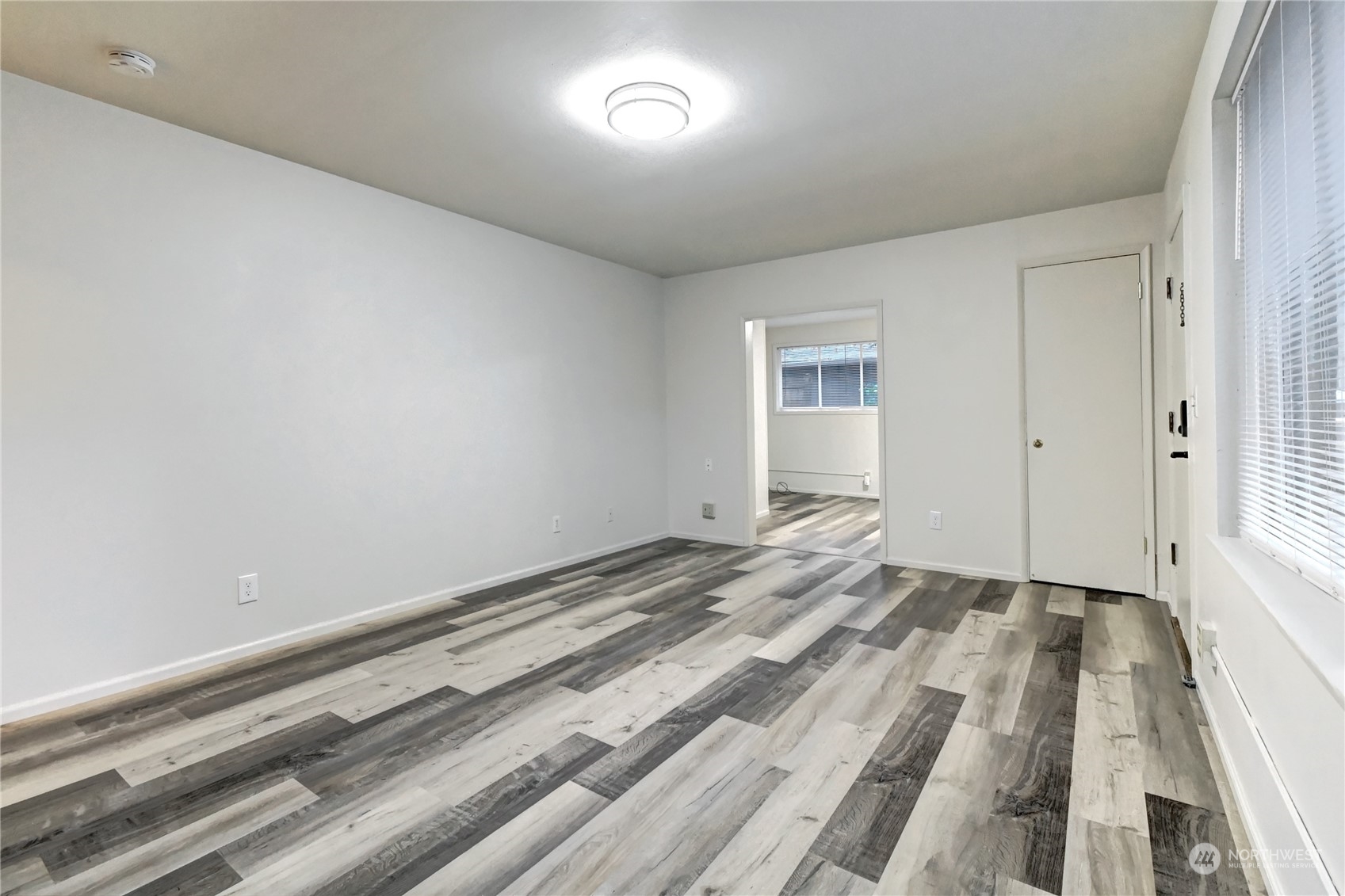 18222 30th Avenue Property Photo 23
