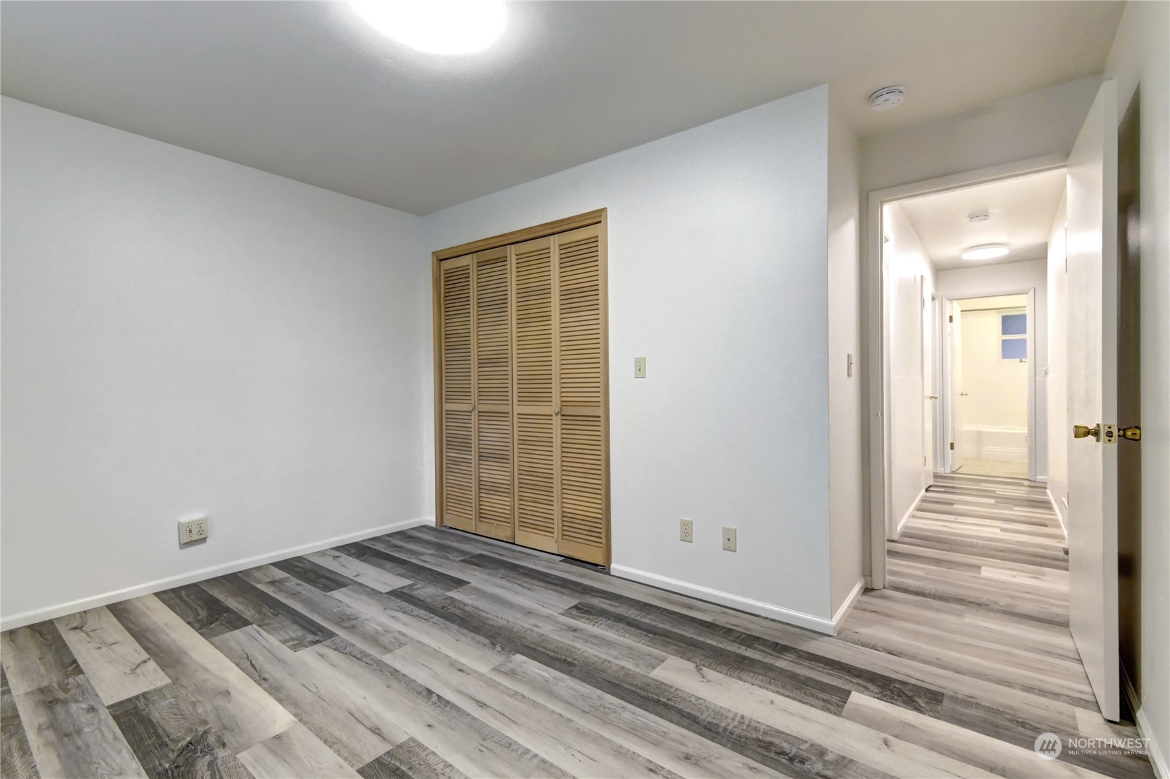 18222 30th Avenue Property Photo 24