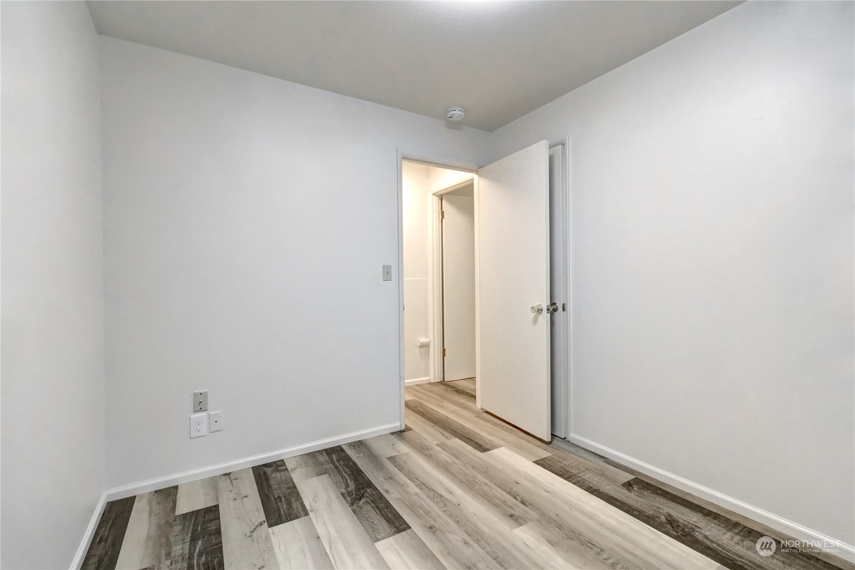 18222 30th Avenue Property Photo 25