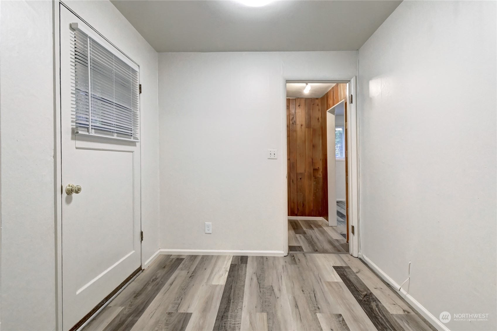 18222 30th Avenue Property Photo 27
