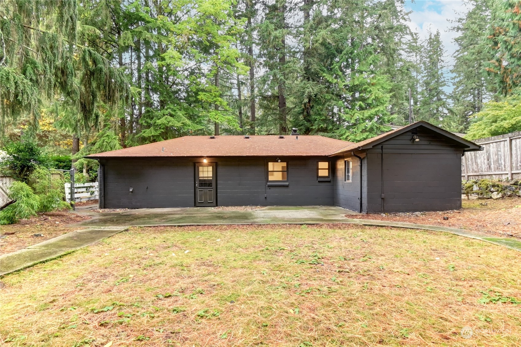 18222 30th Avenue Property Photo 28
