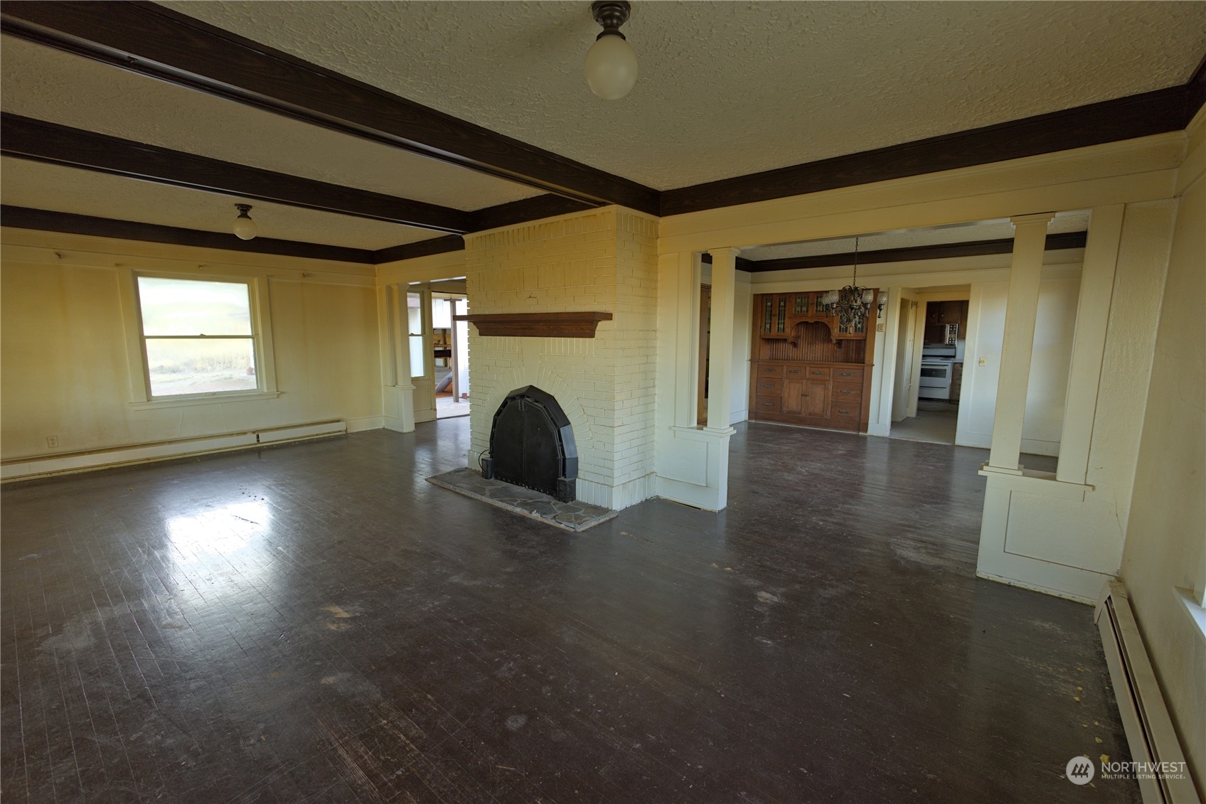 23911 E Trent Avenue Property Photo 10