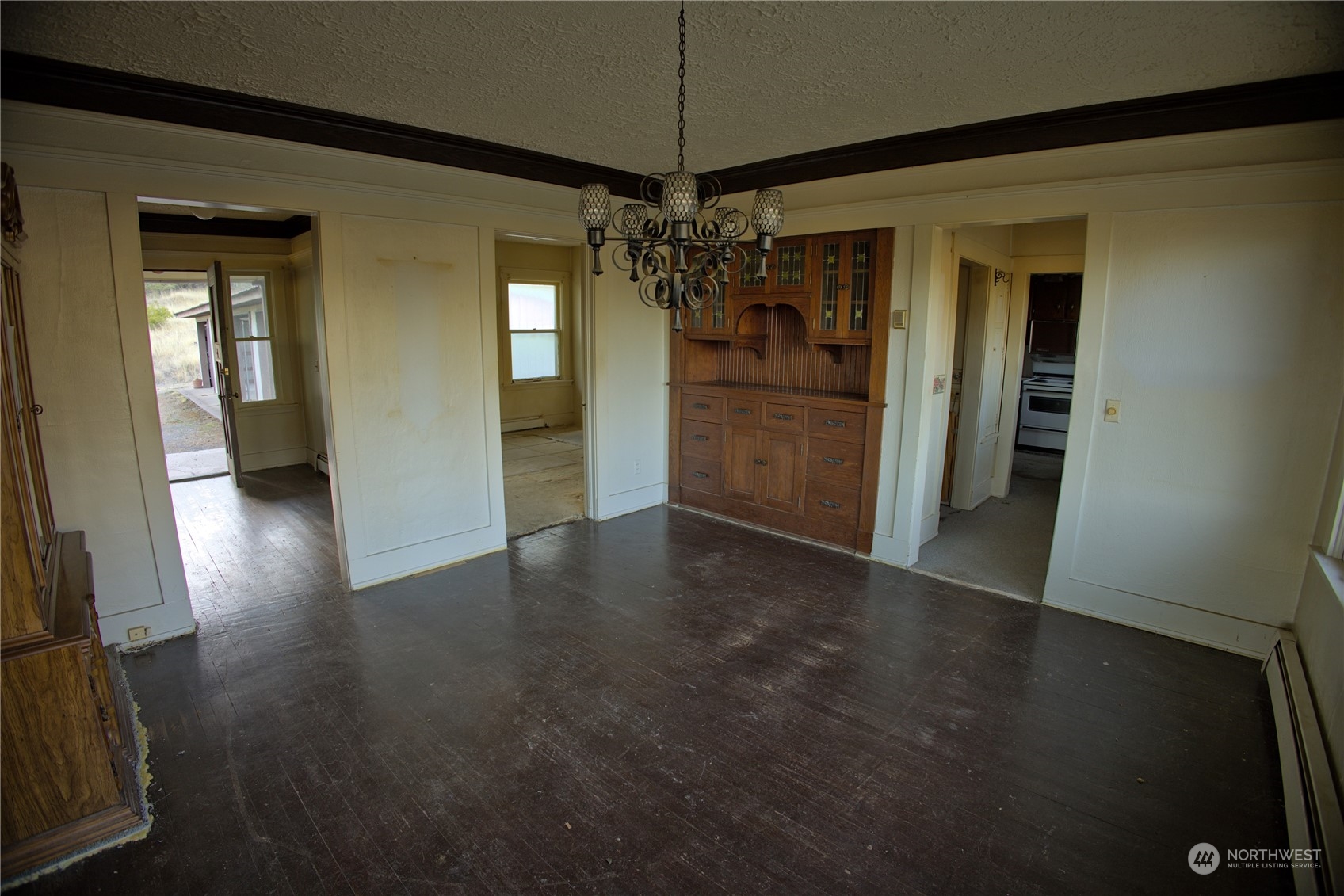 23911 E Trent Avenue Property Photo 11
