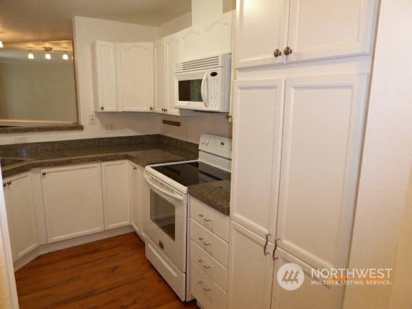 5000 Nw Village Park Drive C220 Property Photo 7