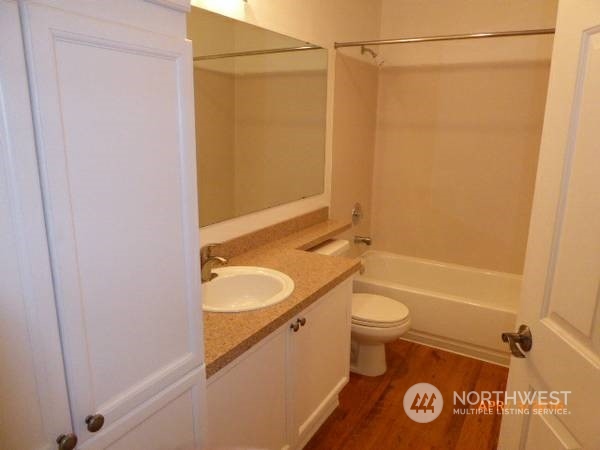 5000 Nw Village Park Drive C220 Property Photo 9