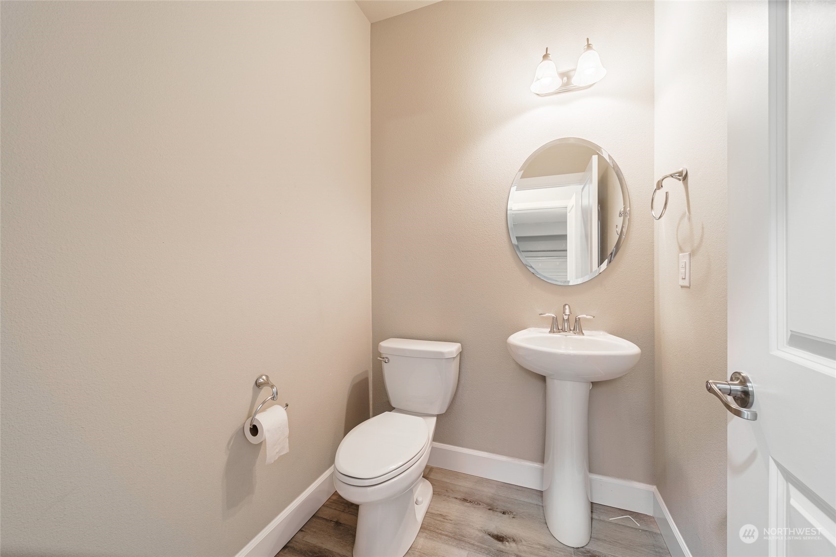 4107 174th Street Property Photo 7