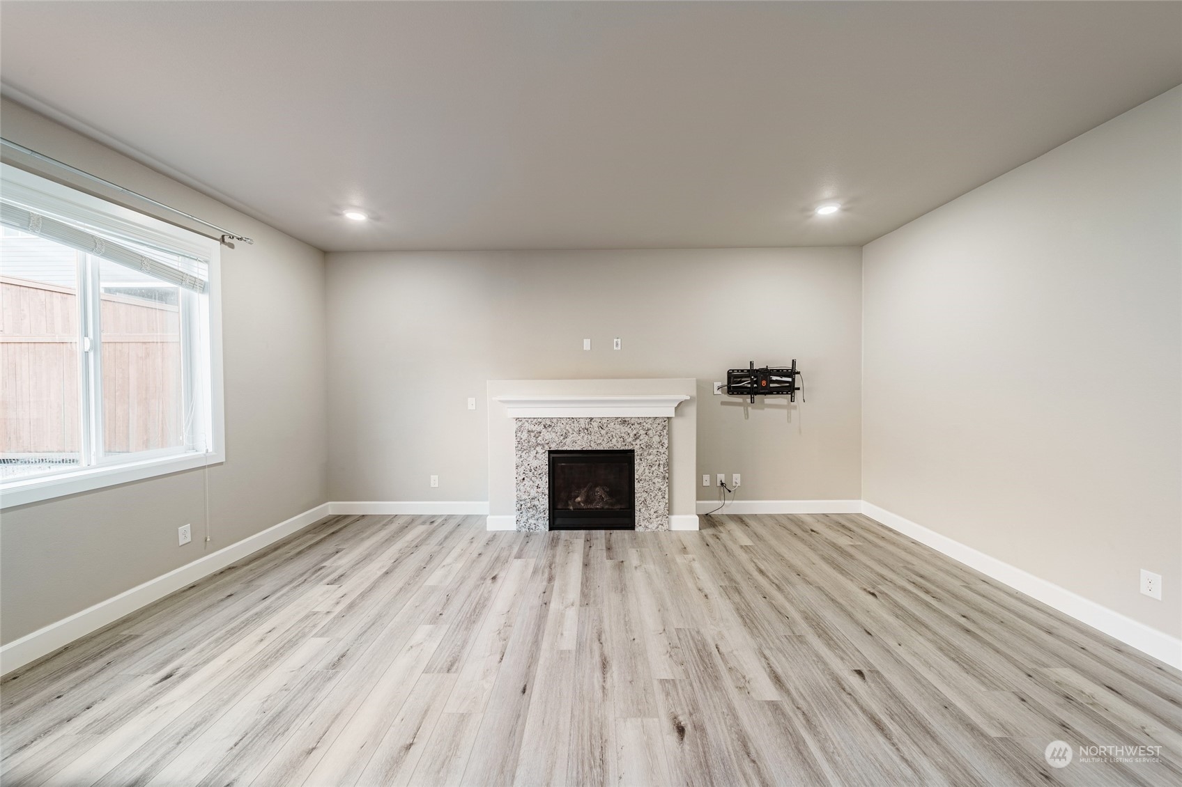 4107 174th Street Property Photo 12