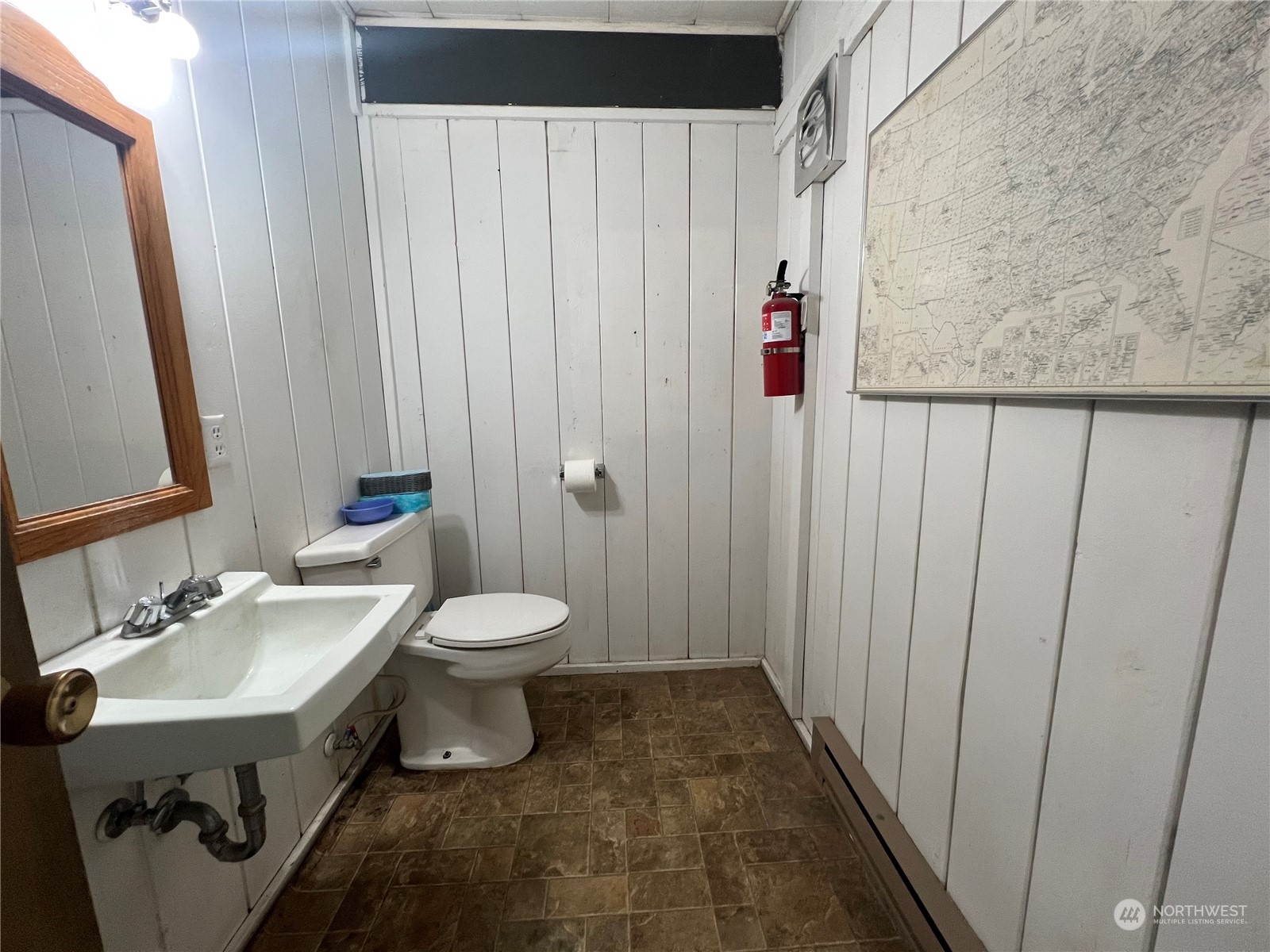 121 First Street 125 Property Photo 5