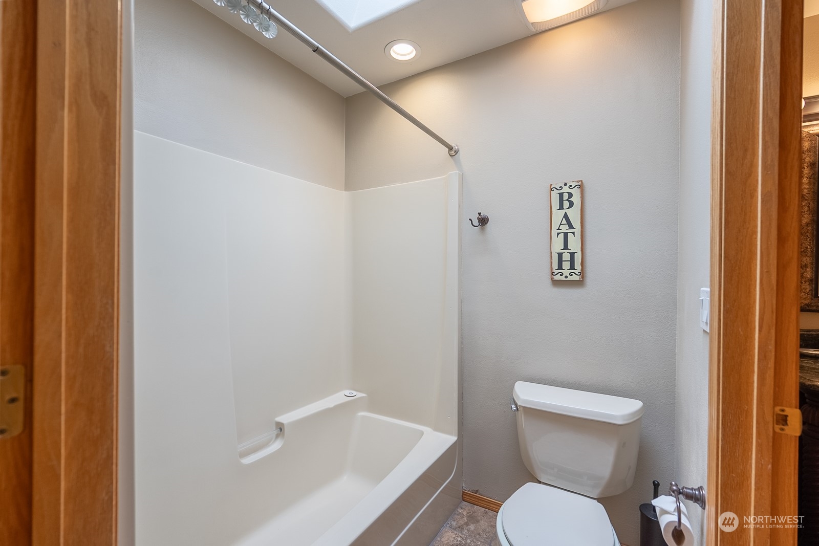 612 S Laguna Property Photo 35