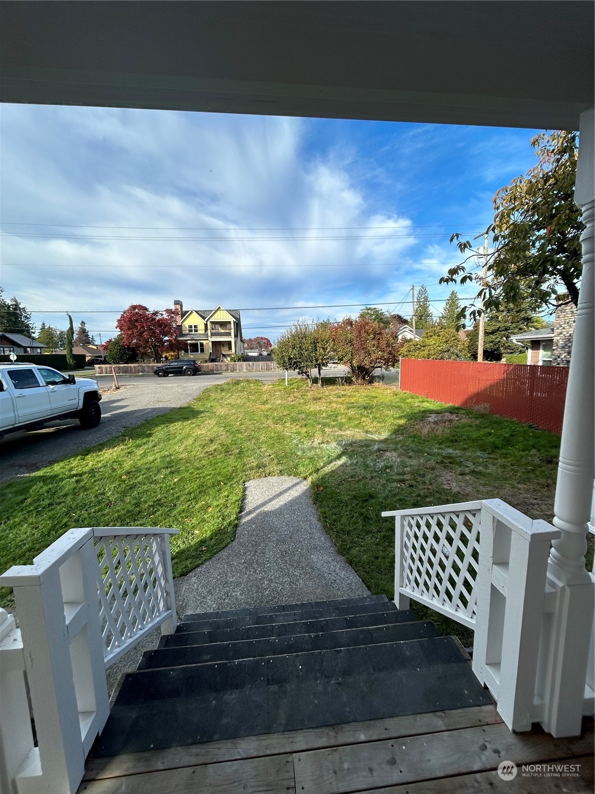 2050 Roosevelt Avenue Property Photo 14