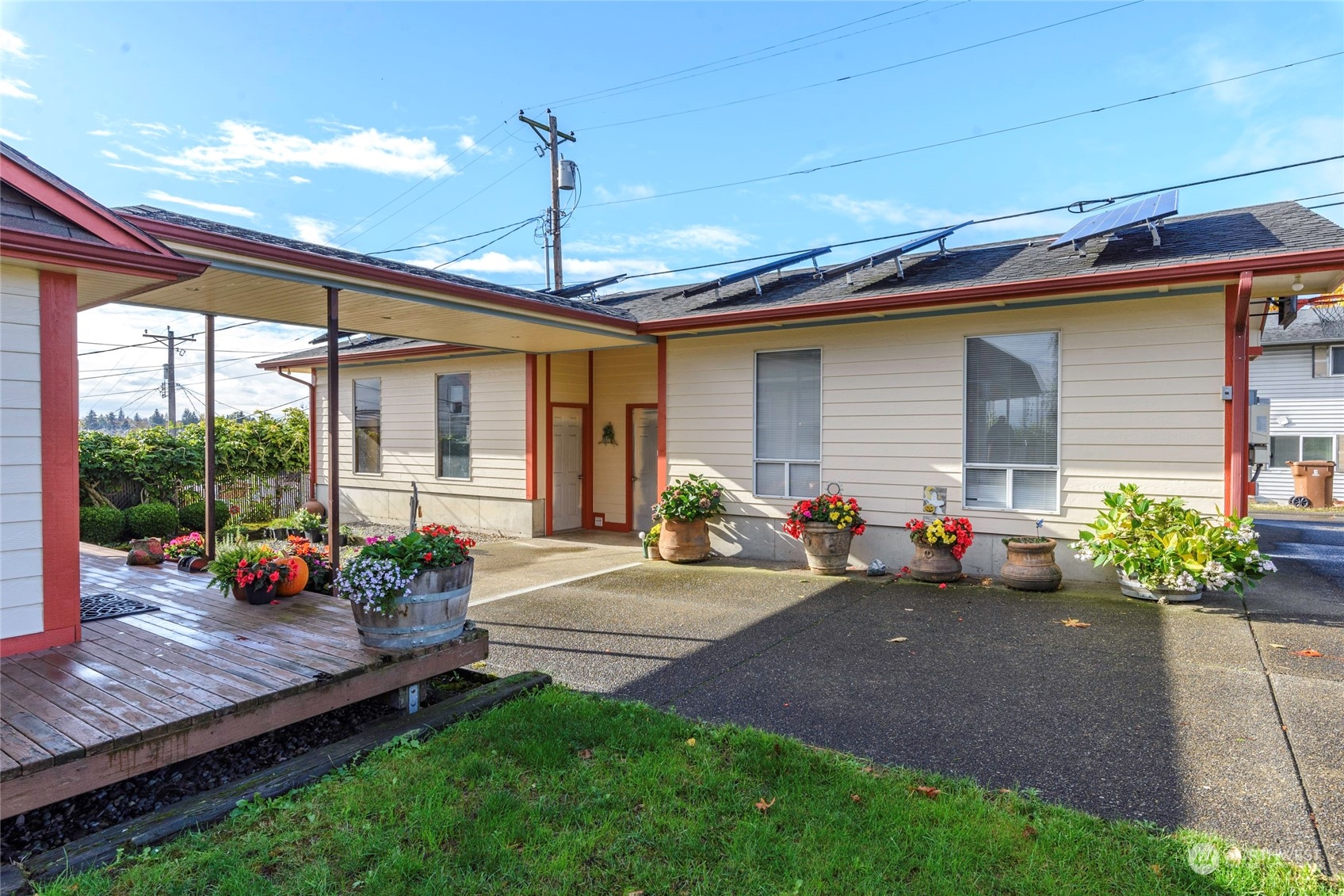 2540 S I Street Property Photo 21