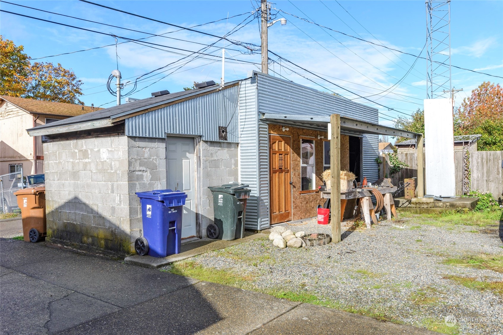 2540 S I Street Property Photo 22