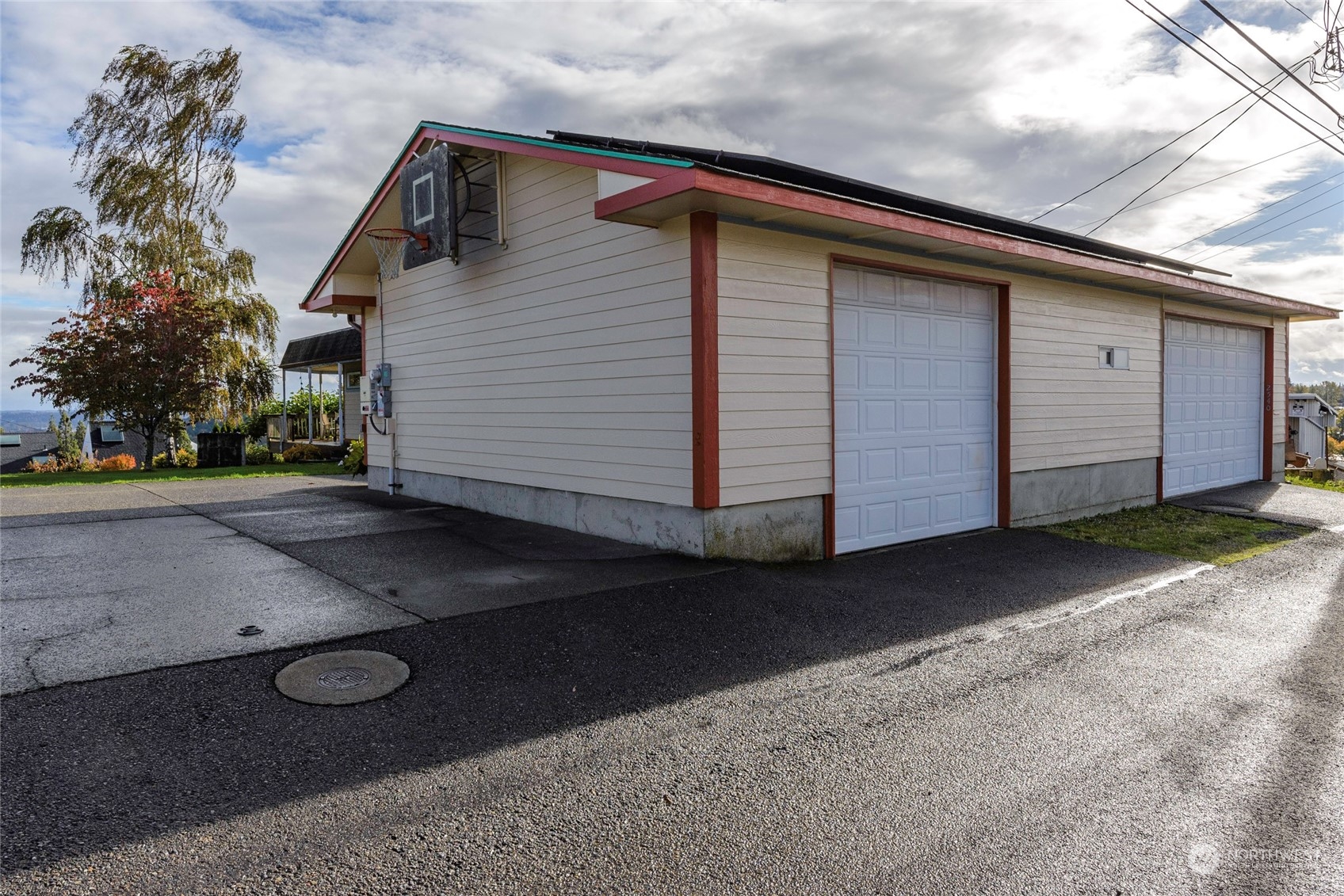 2540 S I Street Property Photo 26