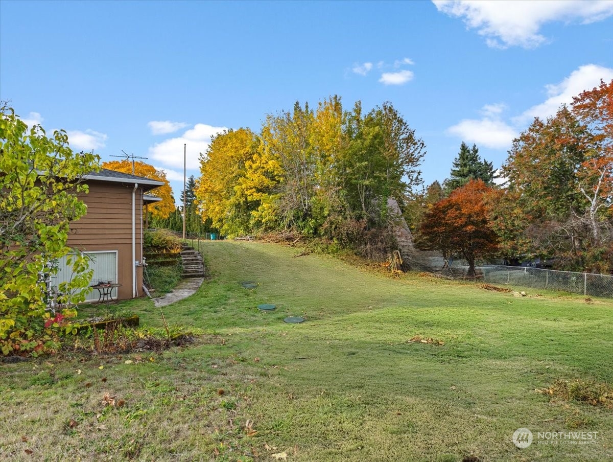 1515 June Drive Property Photo 5