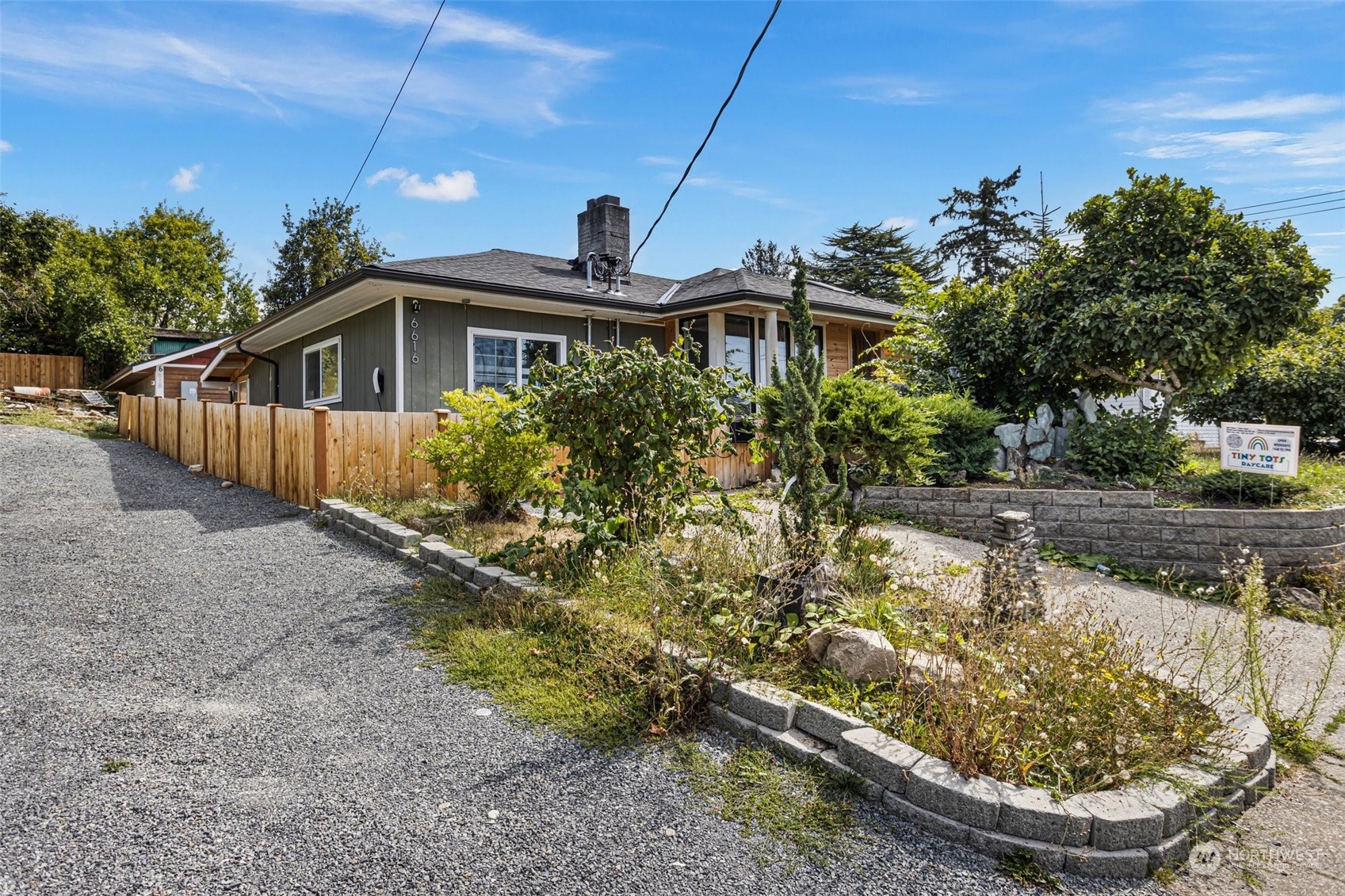6616 43rd Avenue Property Photo