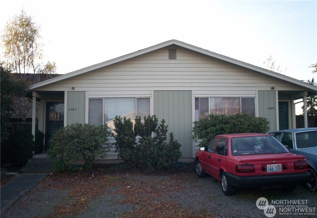 4302 S Junett Street Property Photo