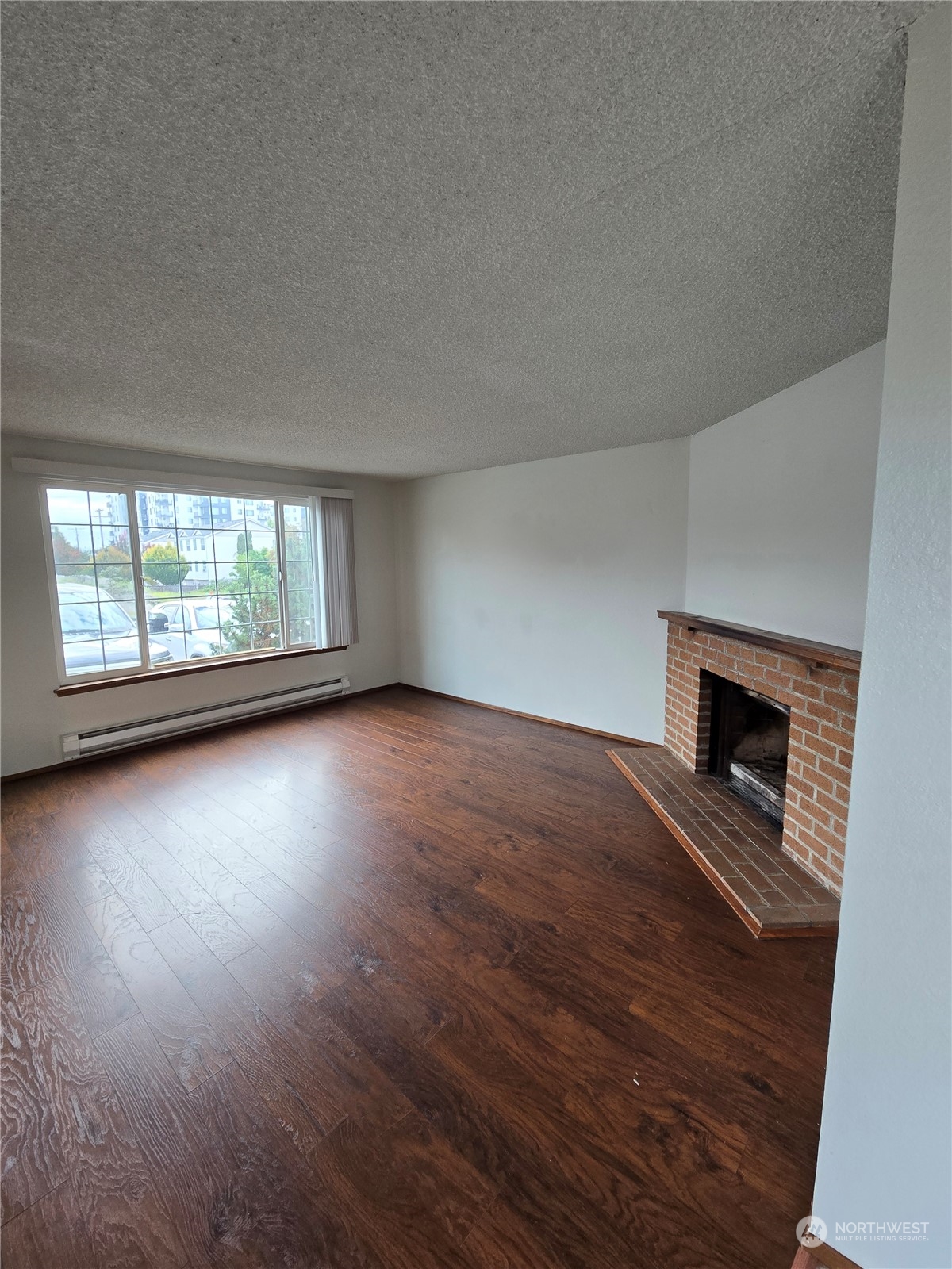 4302 S Junett Street Property Photo 2