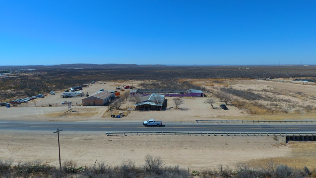 1103 N Hwy 385 Property Photo 4