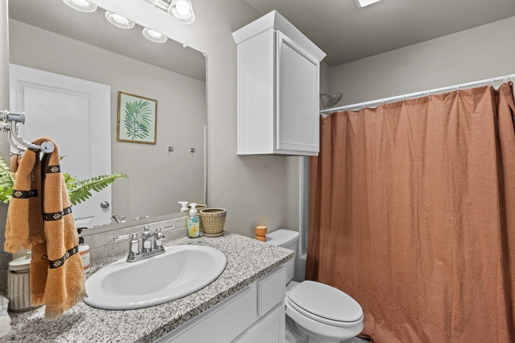 1327 Red Cliff Ave Property Photo 10