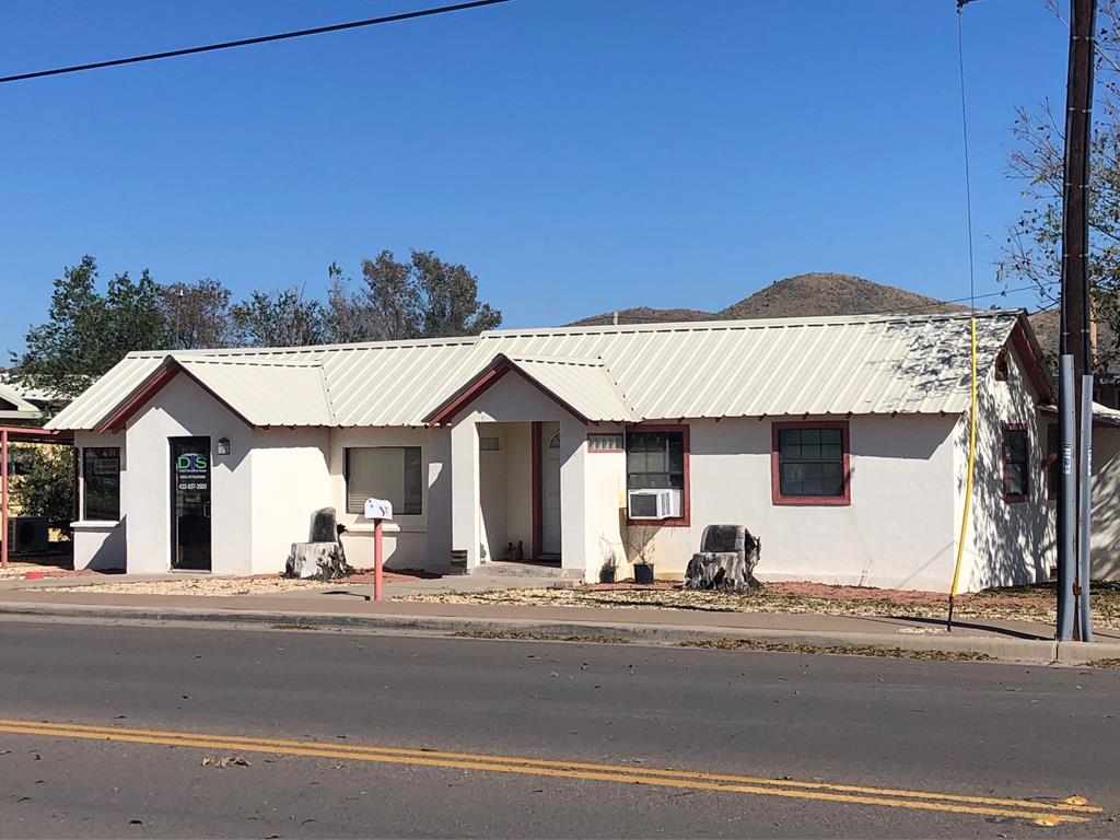 702 N 5th