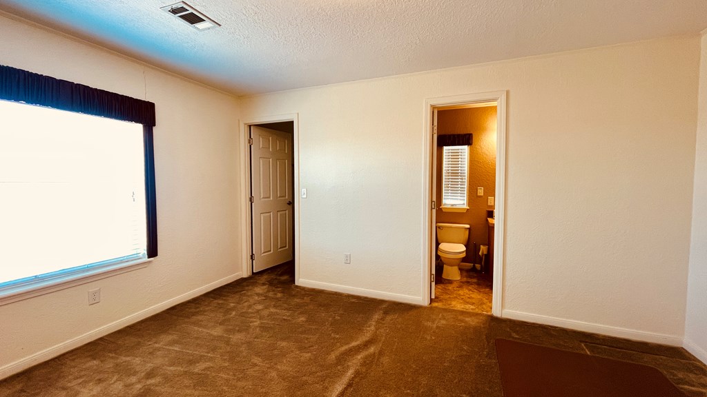 1613 W San Antonio St Property Photo 56