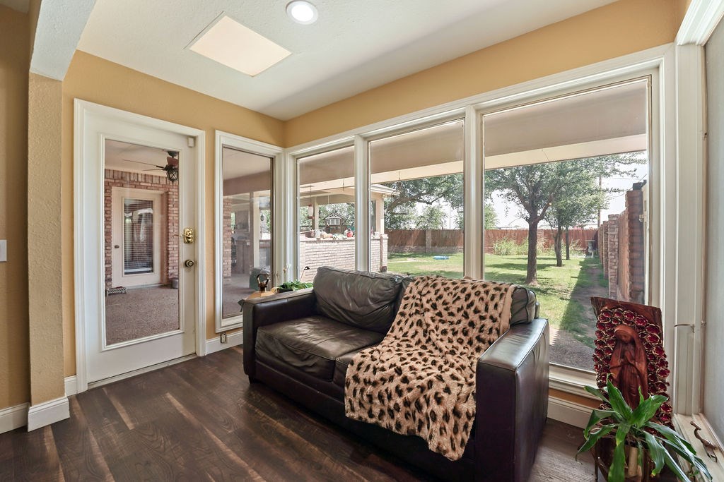 2211 Oaklawn Dr. Property Photo 27