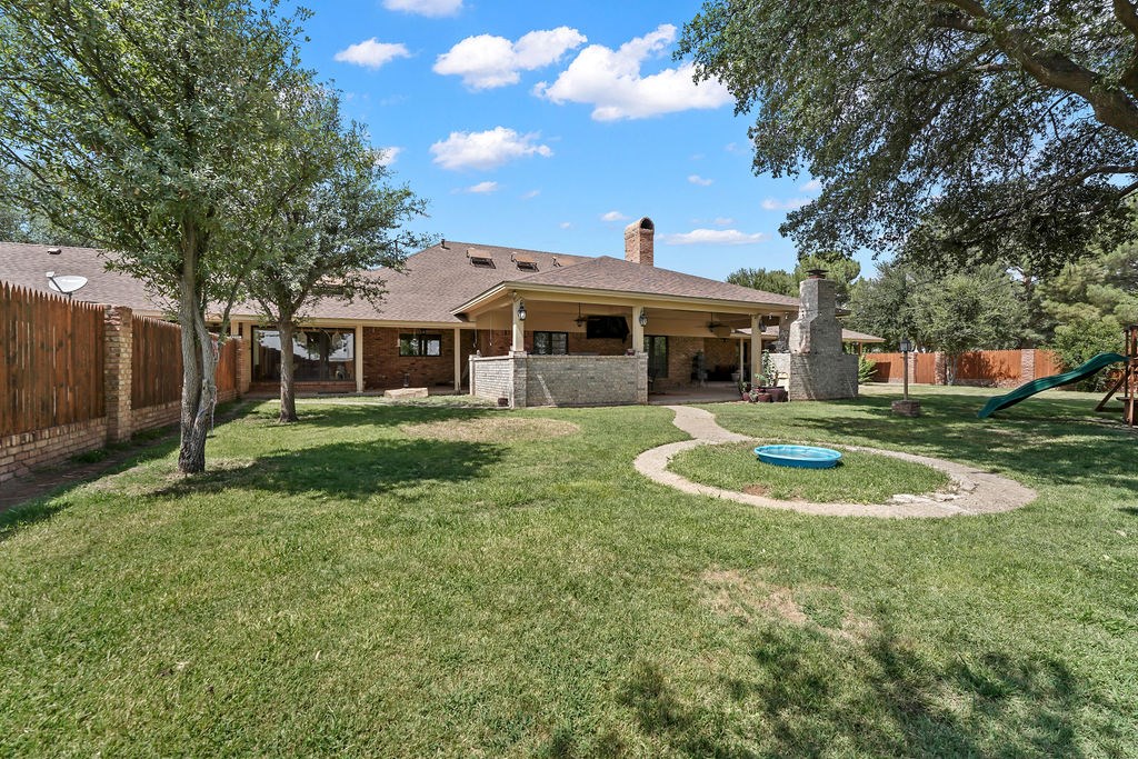2211 Oaklawn Dr. Property Photo 34